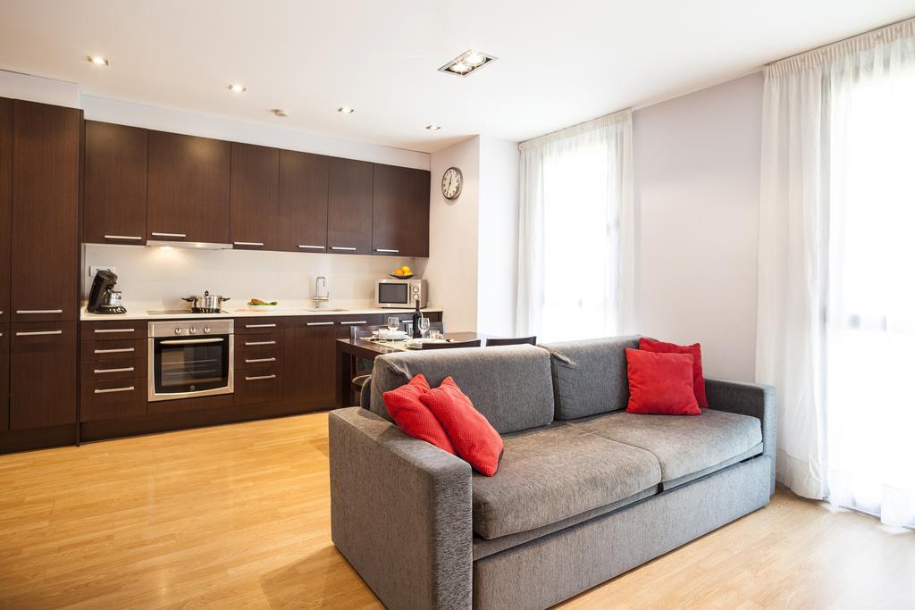 Short Stay Group Camp Nou Serviced Apartments Barcelona Exteriér fotografie